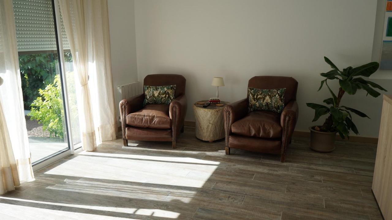 Les Palmiers - Vacation Home Saint-Xandre 外观 照片